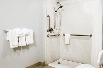 Econo Lodge 诺沃克 外观 照片