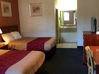 Econo Lodge 诺沃克 外观 照片