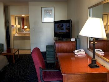 Econo Lodge 诺沃克 外观 照片